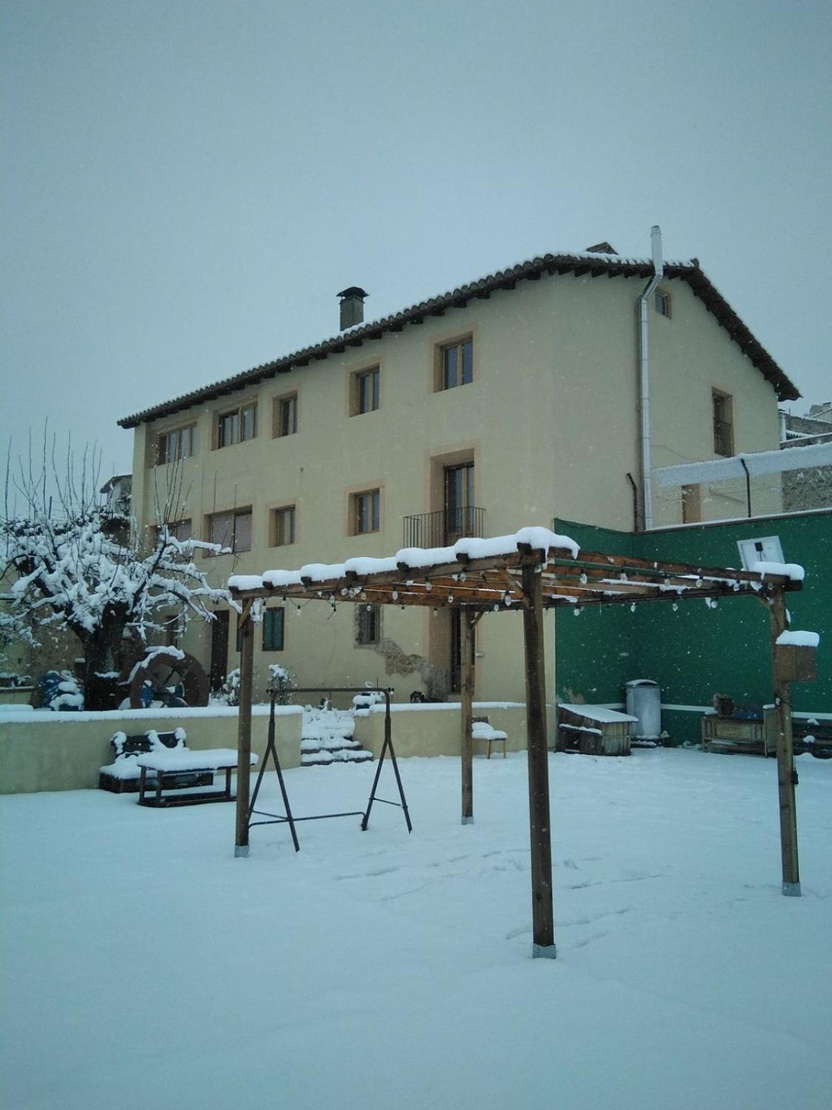 Albergue Casa De L'Aigua Beceite Exterior photo